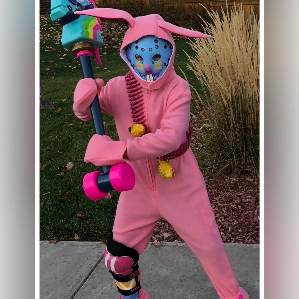 Fort Night - Halloween costume - Blue Hockey Mask with Pink and Yellow Accents